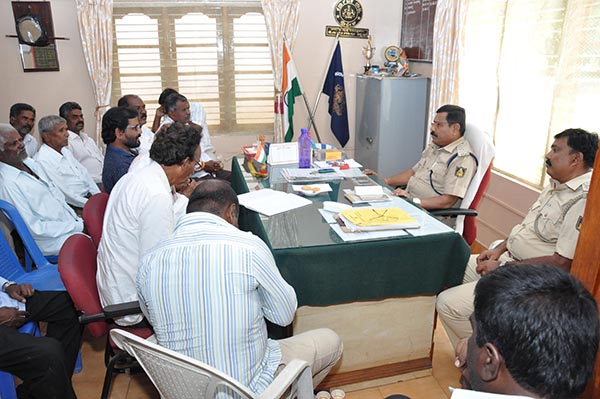 ಕೊಳ್ಳೇಗಾಲ: ಎಸ್ಸಿ, ಎಸ್ಟಿ ಹಿತರಕ್ಷಣಾ ಸಮಿತಿ ಸಭೆ